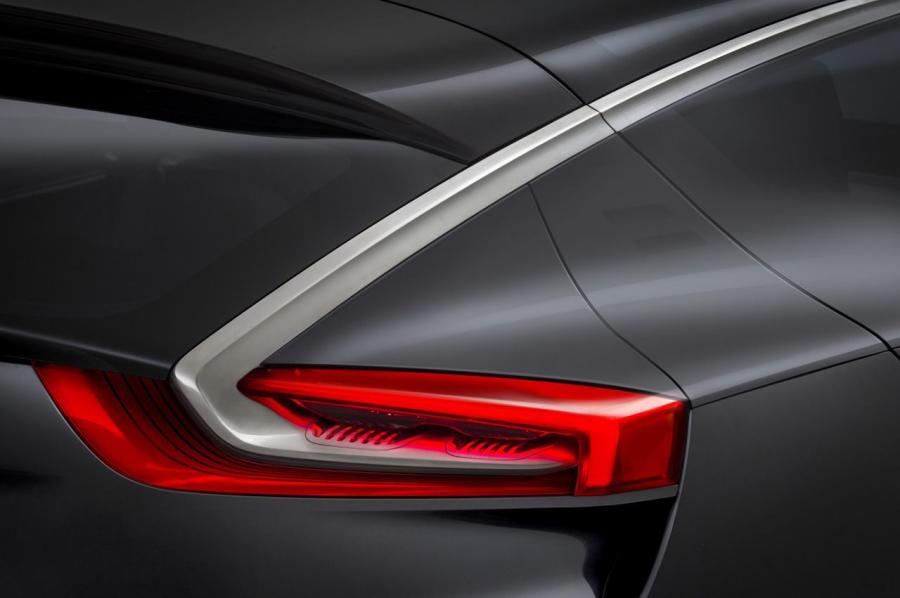  Opel Monza Concept 2013 года  (фото 25 из 47)